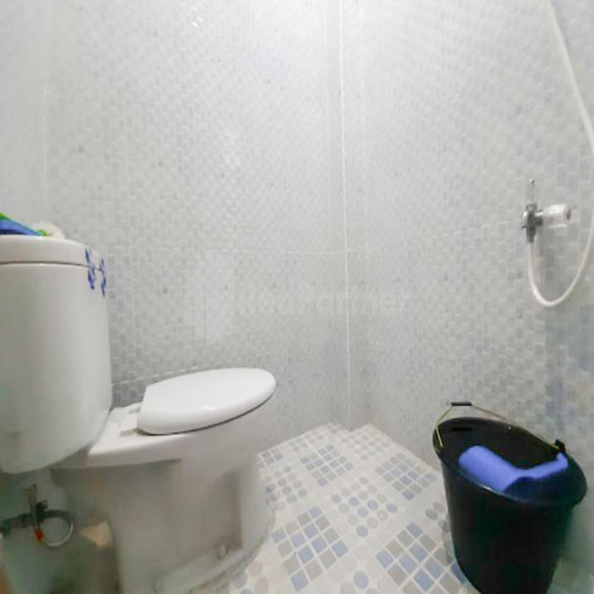 טאנג'ונג פינאנג Wisma Pinggir Mitra Reddoorz מראה חיצוני תמונה